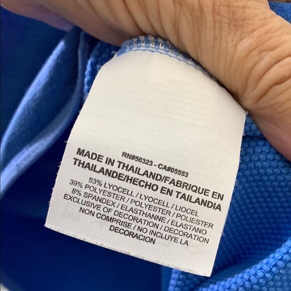 NIKE Blue Dri-Fit Top with Sporty Raglan Seams - Picture 7 of 9